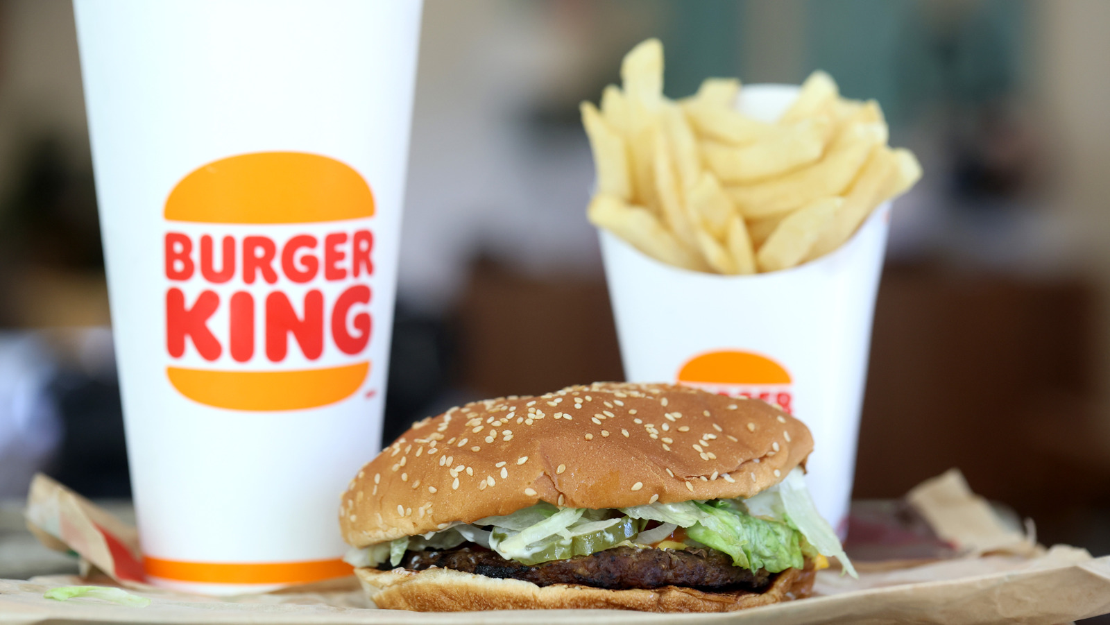 What Time Does Burger Kind Serve Lunch